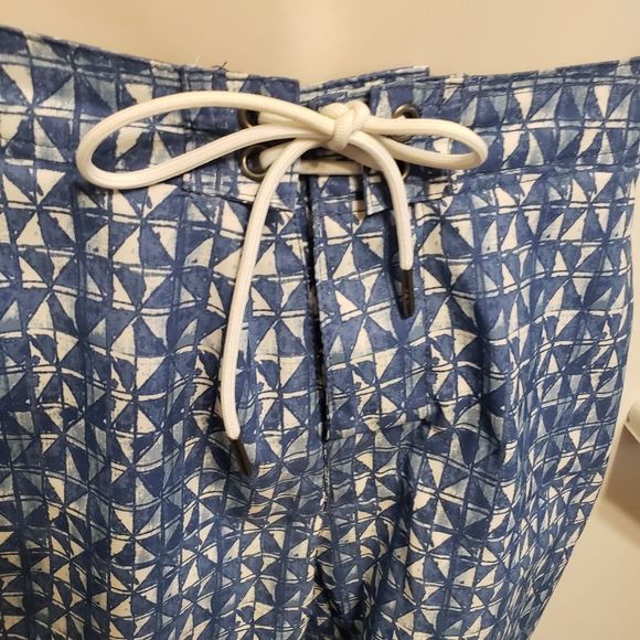 Mens size‎ 26 Abercrombie swim trunks - Picture 2 of 6